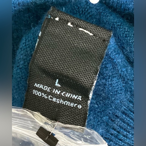 Marc Anthony Woman’s Turtleneck 100% Cashmere Size L Color Petrol Blue - Picture 8 of 10